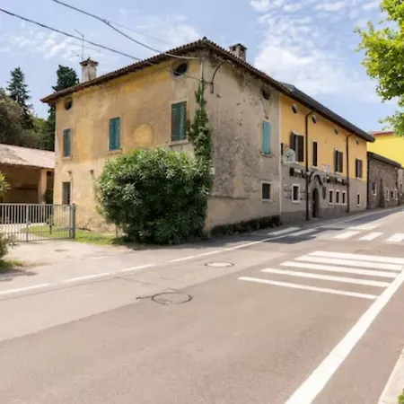 Pacengo Di * Lazise
