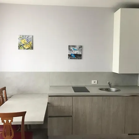 Girasole Bed & Breakfast 2*