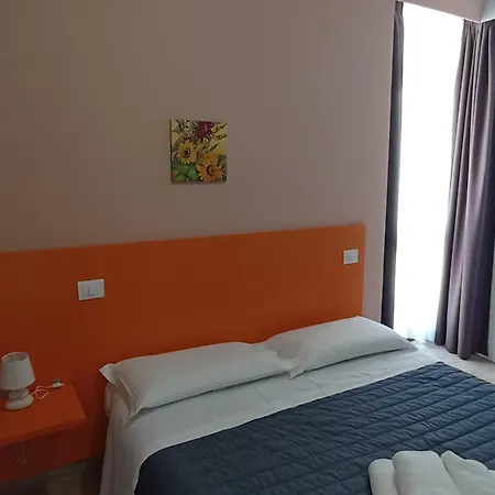 Girasole Bed & Breakfast 2*