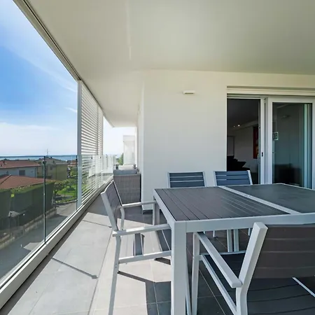 Apartmentsgarda - Le Terrazze Del Garda Apartment