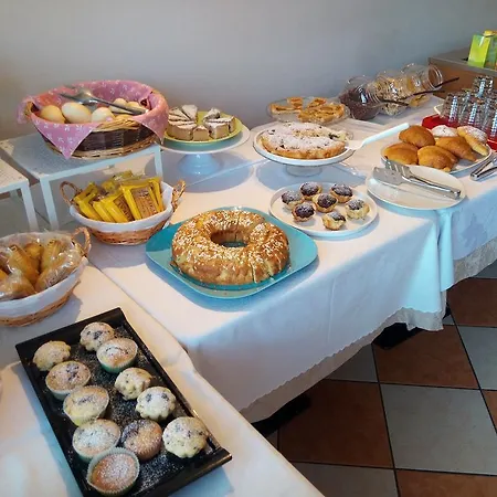 Chiara Bed & Breakfast *