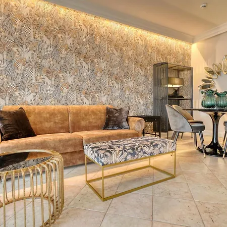 Palazzo Della Scala & Hotel 4*