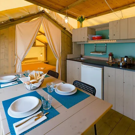 Camping Le Palme & Village 3*
