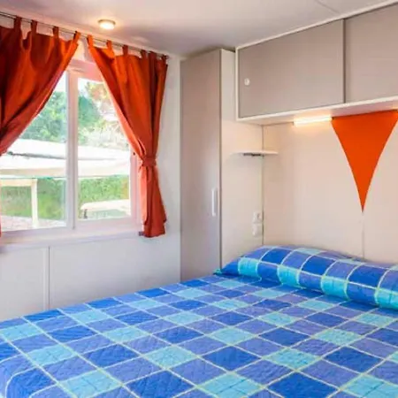 Le Palme & Village Camping 3*