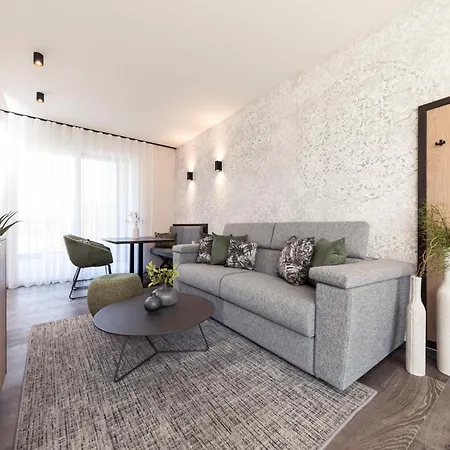 Hotel Quellenhof Luxury 5*