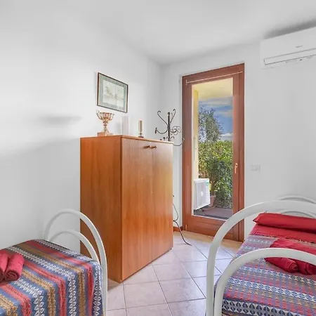 Holiday home Serenity With Swimming Pool, Solarium And Bbq Lazise