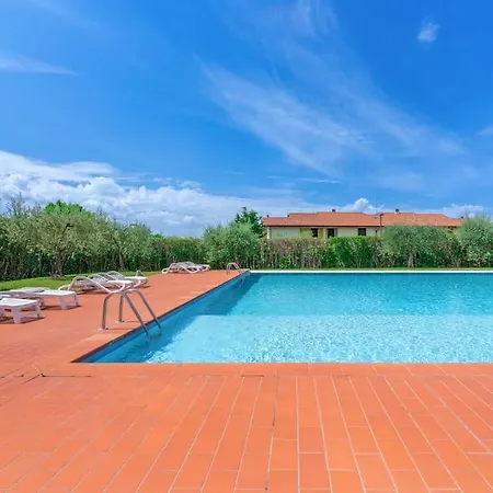 Holiday home Serenity With Swimming Pool, Solarium And Bbq Lazise