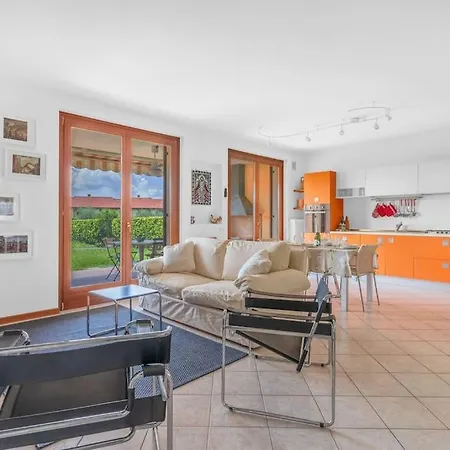 Serenity With Swimming Pool, Solarium And Bbq *