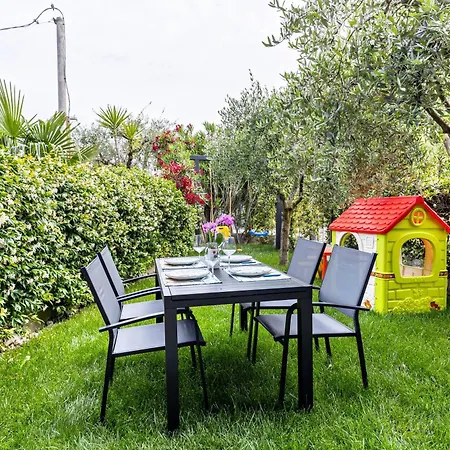 Apartment Bluemoon -luminoso Con Piscina Lazise