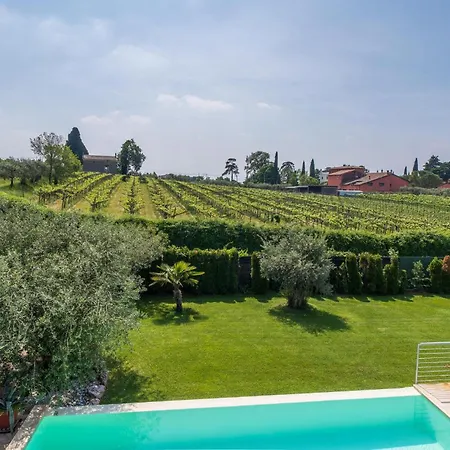 3 Bedroom In Vr Holiday home Lazise