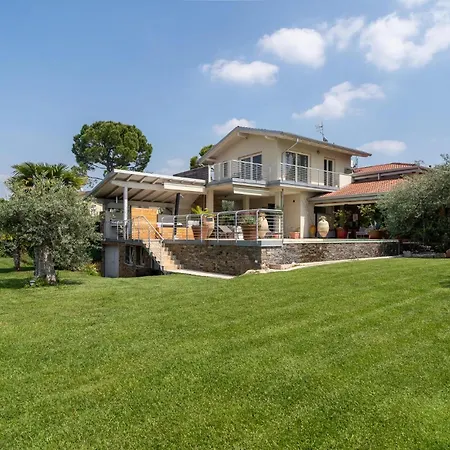 3 Bedroom In Vr * Lazise