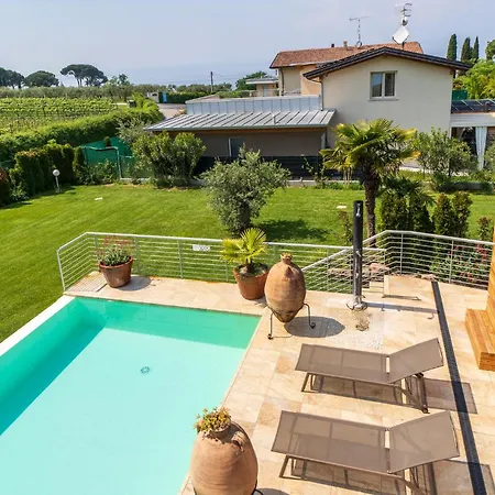 Holiday home 3 Bedroom In Vr *