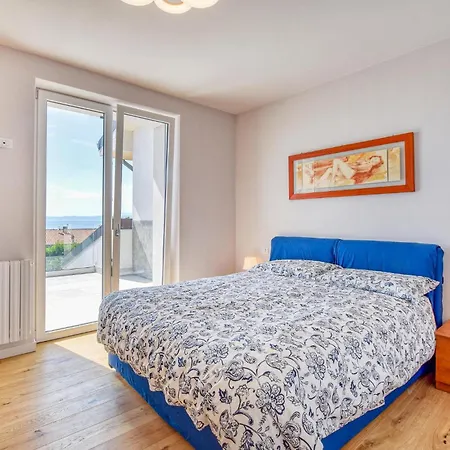 Beautiful In With Kitchenette Holiday home Lazise