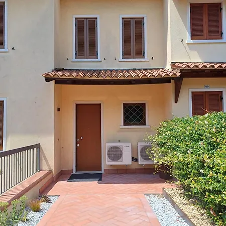Doris Villa