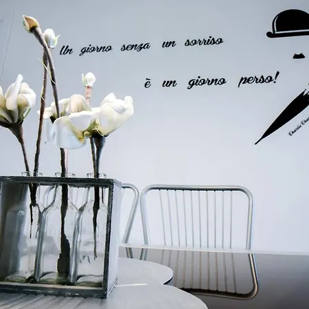 Sole Del Garda Apartment *