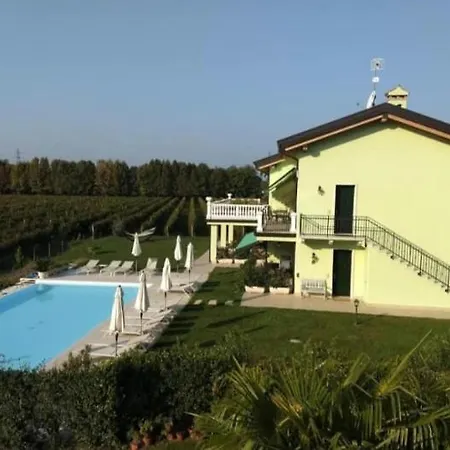 Cà Donzella Bed & Breakfast