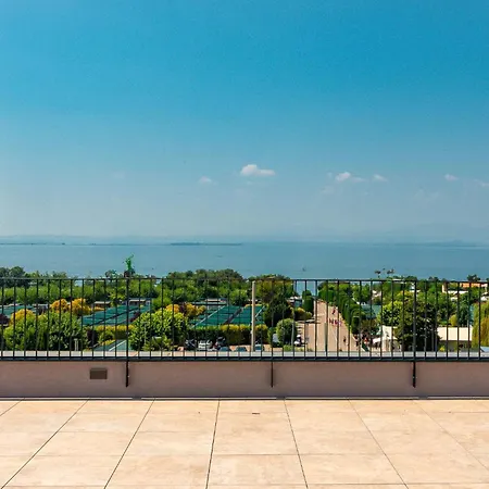 Lido Vista Apartment