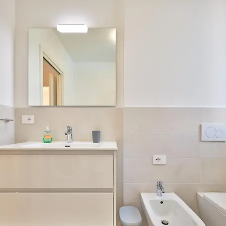 New Casa Tiberio Apartment Lazise