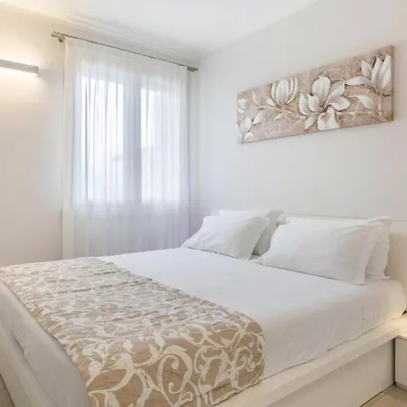 Corte Montioni Inn *