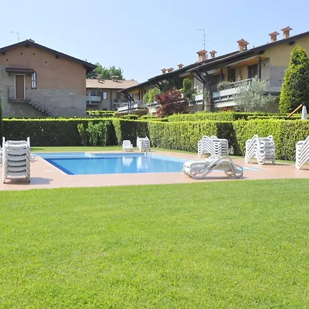 Vibrant In With Swimming Pool Near 2 Lakes Holiday home Lazise
