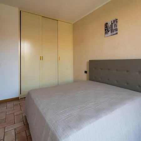 Amazing In With Swimming Pool Lazise
