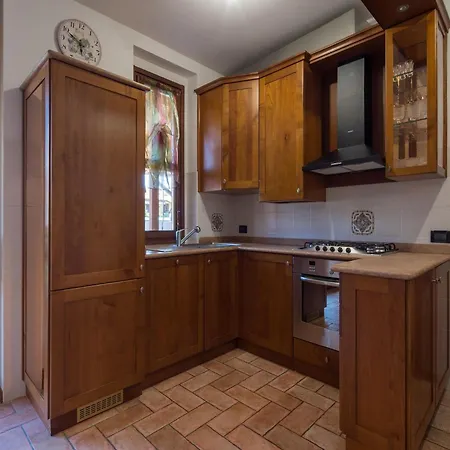 Ferienhaus Amazing In With Swimming Pool Lazise