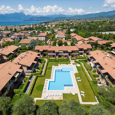 Amazing In With Swimming Pool Lazise