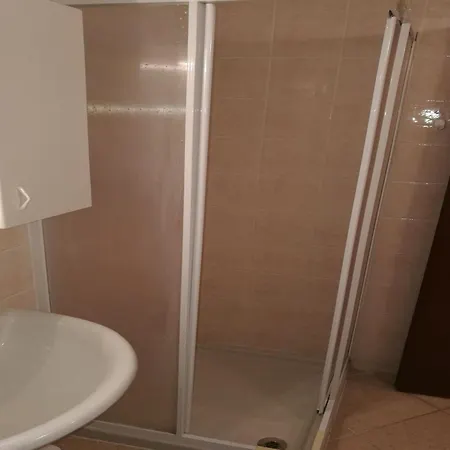 Holiday home Snug In With Heating Near Garda *
