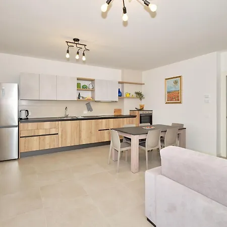 New Casa Augusto Apartment Lazise