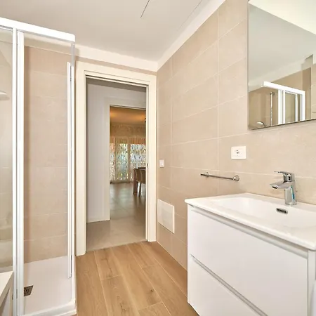 New Casa Augusto Lazise