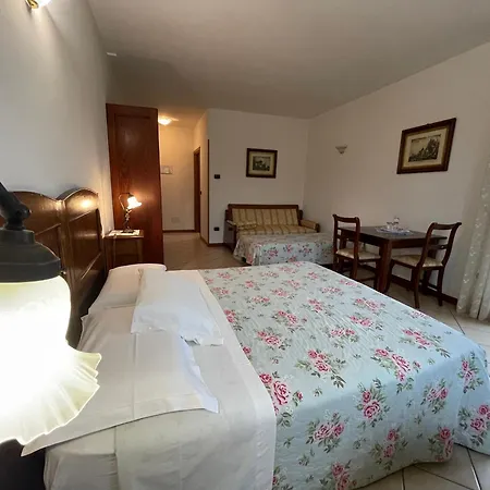 Al Vajo Farm stay Lazise
