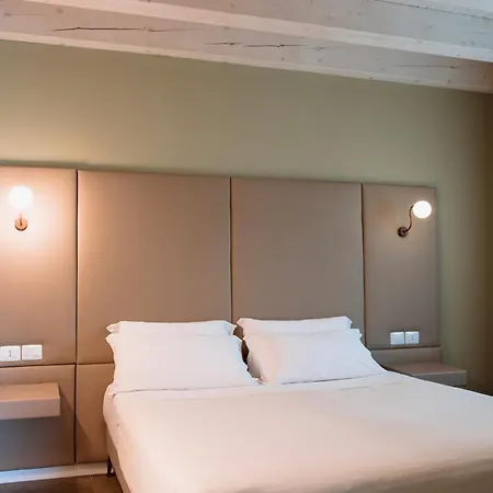 Le Greghe 3*
