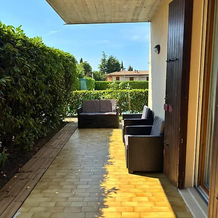 Incanto - Pools E Garden