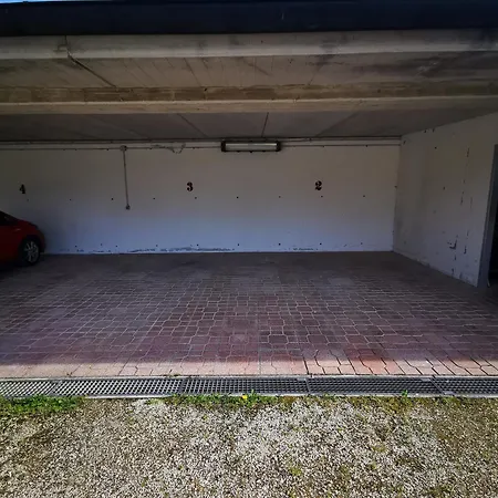 Casa Ghirlanda Con Piscina E Campo Da Tennis Lazise