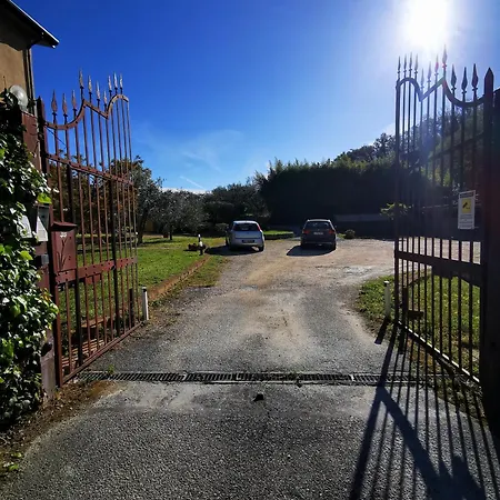 Casa Ghirlanda Con Piscina E Campo Da Tennis Apartment Lazise