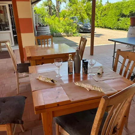 Al Dugale Farm stay *