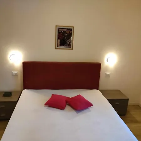 Apartment Florida B5200m Dal Balcone Ac Lazise