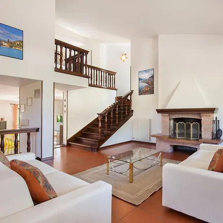 Villa Delle Coste With Pool Lazise