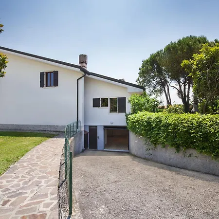 Villa Delle Coste With Pool Lazise
