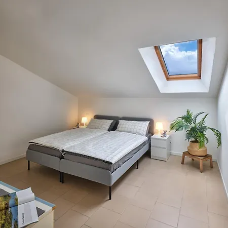 Lisa Marie - Regarda Travel Apartment Lazise