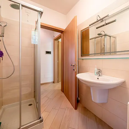 Apartmentsgarda - Corte Sant'andrea