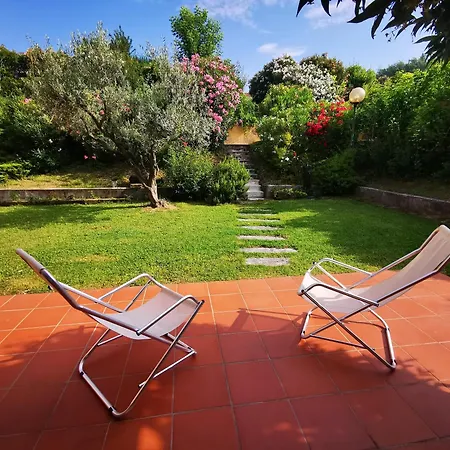 Casa Ghirlanda Con Piscina E Campo Da Tennis Apartment *