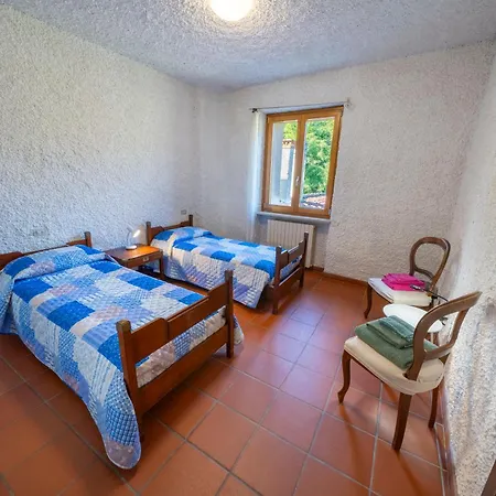 Apartment Casa Ghirlanda Con Piscina E Campo Da Tennis