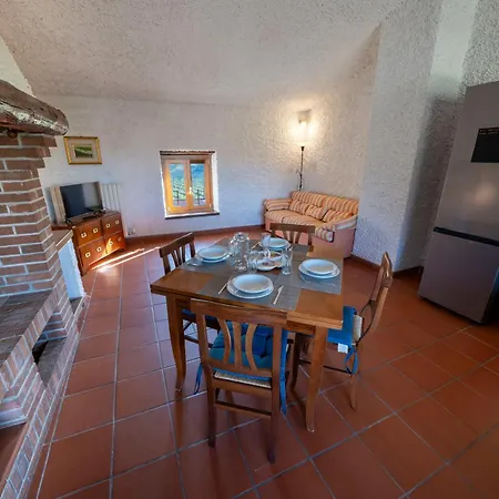 Casa Ghirlanda Con Piscina E Campo Da Tennis Apartment Lazise