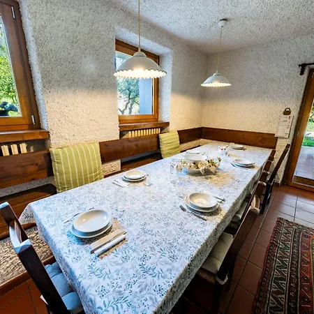 Casa Ghirlanda Con Piscina E Campo Da Tennis *