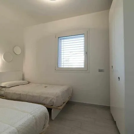 Arenanuovo Moderno Con Piscina Lazise