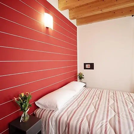 Salix Apartment *