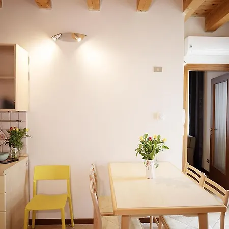 Salix Apartment