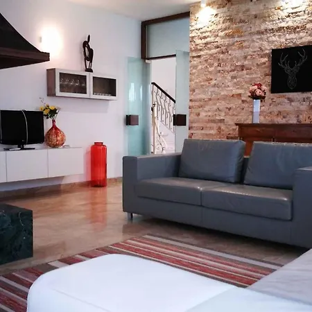 In Lazise/gardasee 39034 Holiday home Lazise