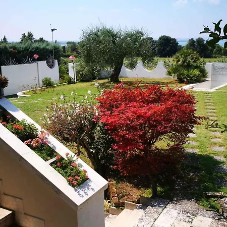In Lazise/gardasee 39034 Holiday home Lazise